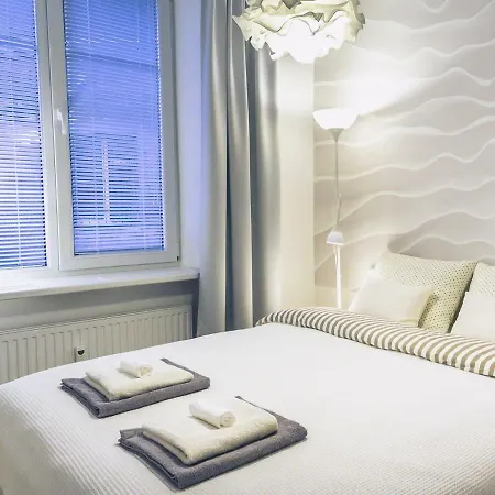 No.3 Link-to-happiness Apartment *